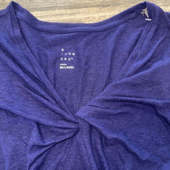 (2) Women's Short Sleeve V-Neck Linen T-Shirts - A New Day. Size Small. NWT. 3 - Picture 5 of 5